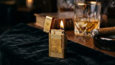 カルティエ ガスライターの深淵なる魅力と価値：一生モノのマスターピース