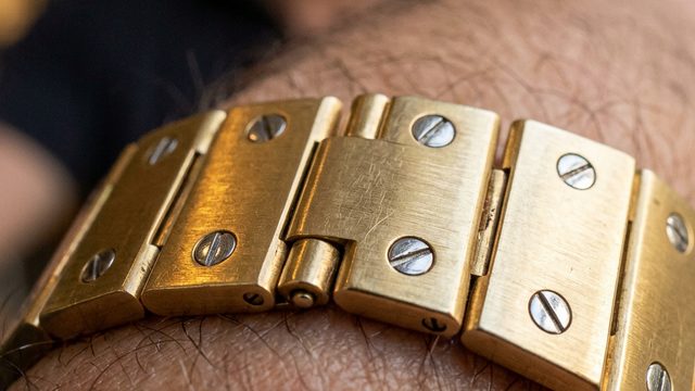 メンズカルティエの大本命:「サントス ドゥ カルティエ」チェーンの破壊力